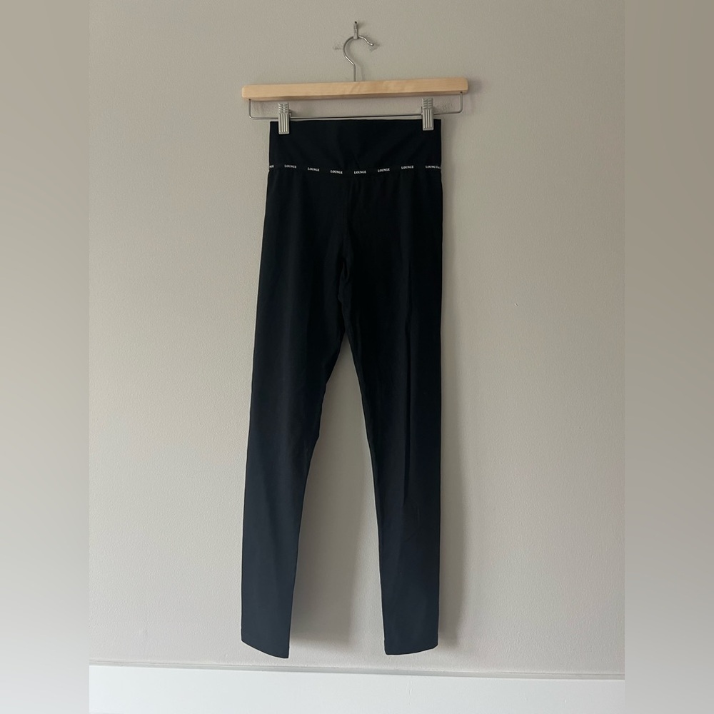 Lounge Black Minimal Leggings Women’s Size S | Seamless High Waist Athleisure - Picture 2 of 3